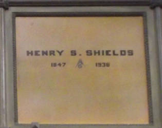 Henry Shields 